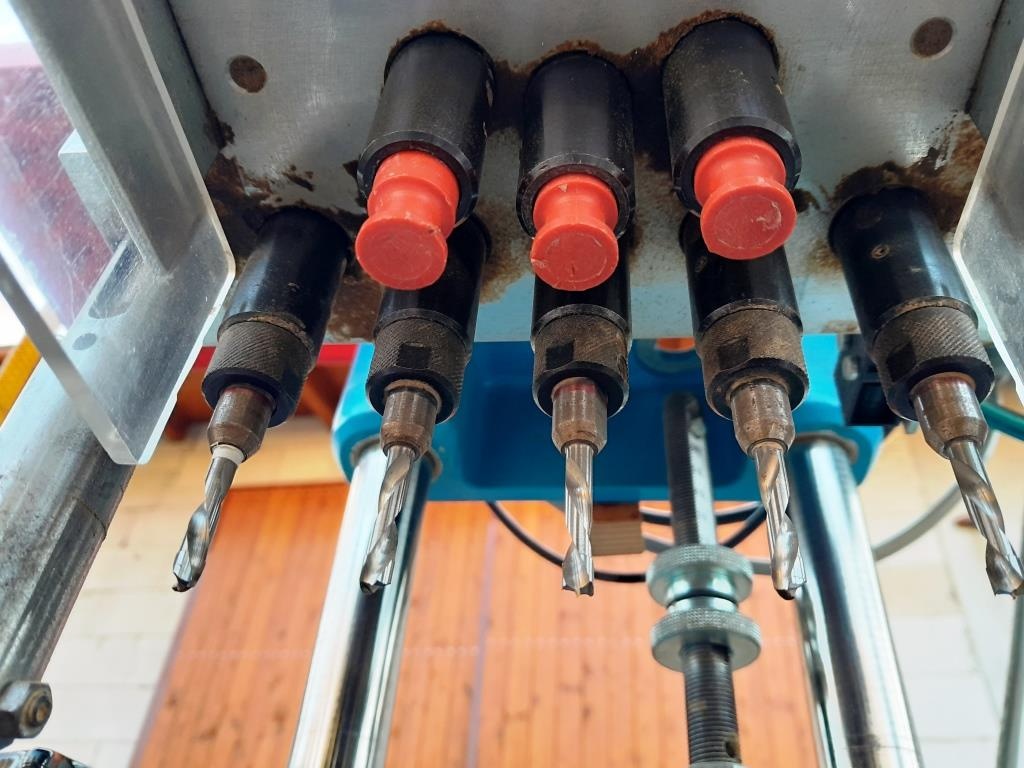 Vrtací stroj HETTICH Blue Max - 6