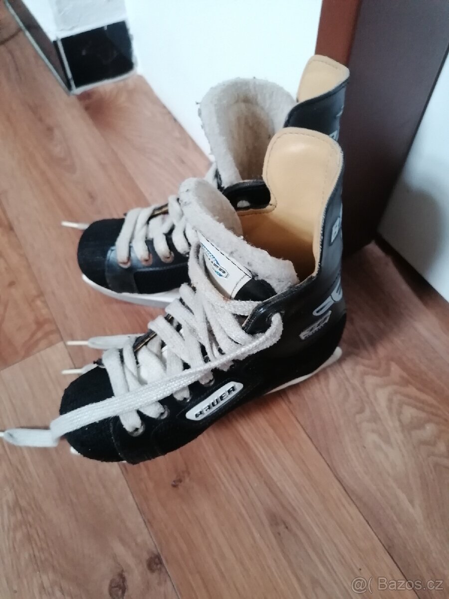Prodám dětské brusle Bauer - 6