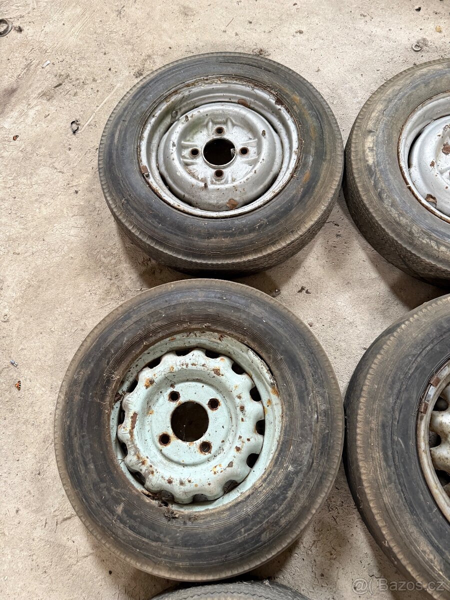 Disky Spartak, trabant - 6