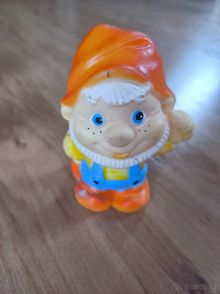 staré hračky piskací retro hračky - 6