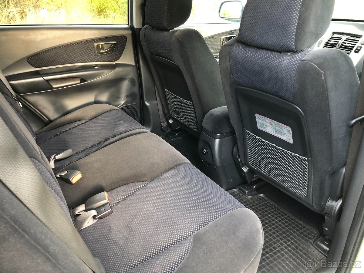 HYUNDAI TUCSON 2.0 CRDi, 103 kW, 4x4, TOP stav, GARÁŽOVÁNO - 6