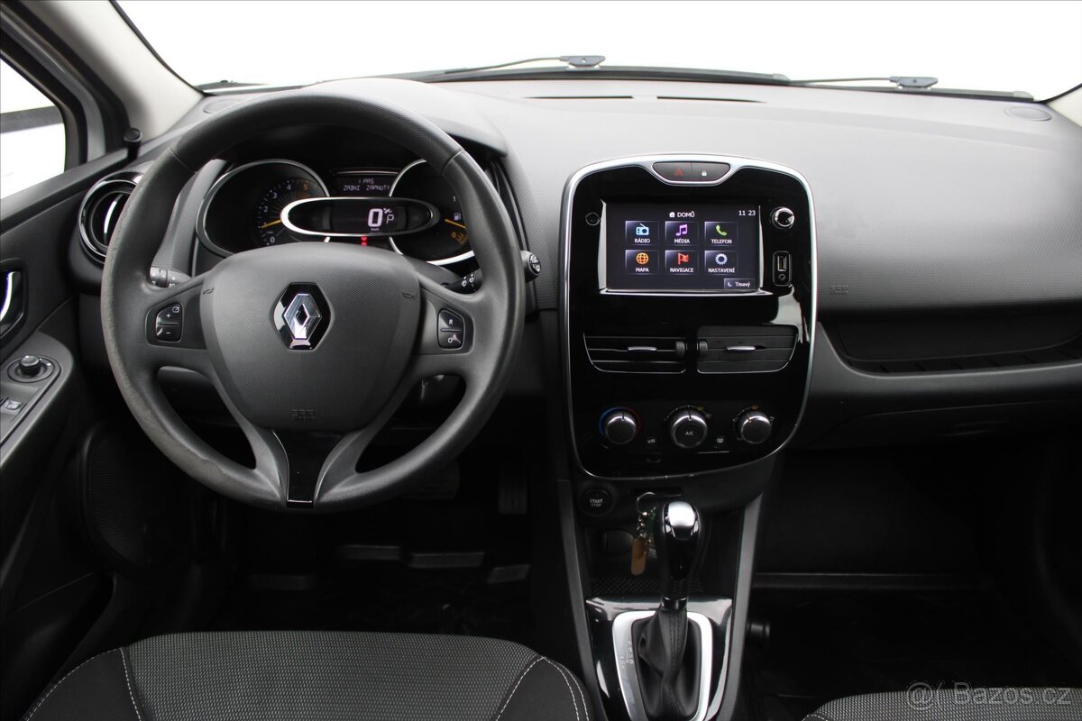 Renault Clio 1.5 dCi AUTOMAT NAVIGACE ČR (2015) - 6