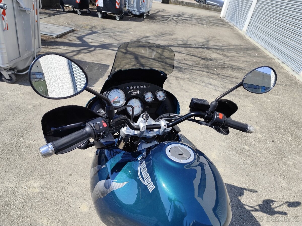 TRIUMPH TIGER 955I - 6