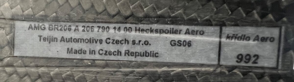 Mercedes W206 63AMG Carbon spoiler - 6