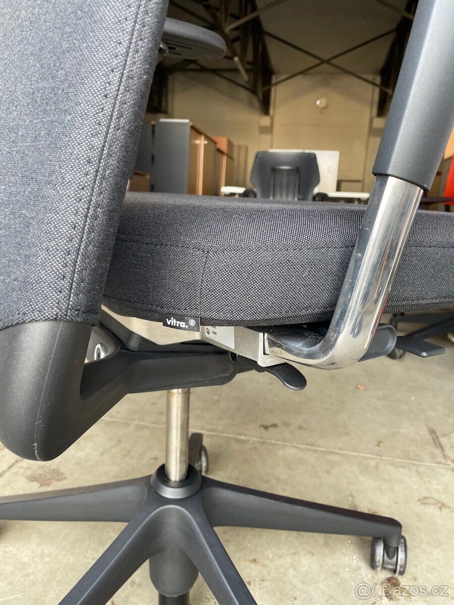 Kancelářská židle Vitra ID Trim L - 6