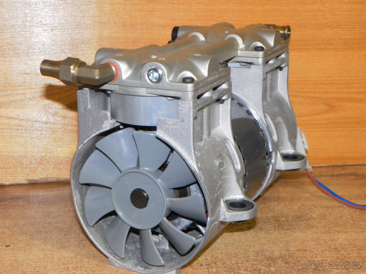 Bezolejová grafitová vývěva, vakuová pumpa THOMAS, 113 l/min - 6