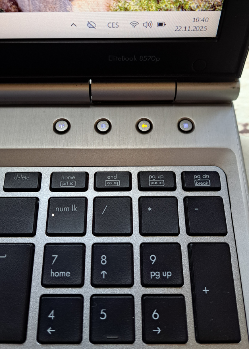 HP EliteBook 8570p/ Core i7 / 8 GB / SSD 240GB/ WIN 11 PRO - 6