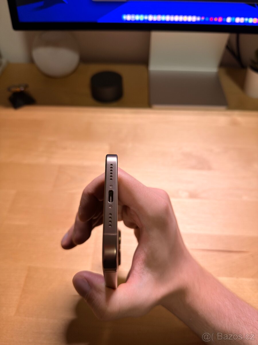 iPhone 16 Pro Max — 256 GB, Pouštní titan | Perfektní stav - 6