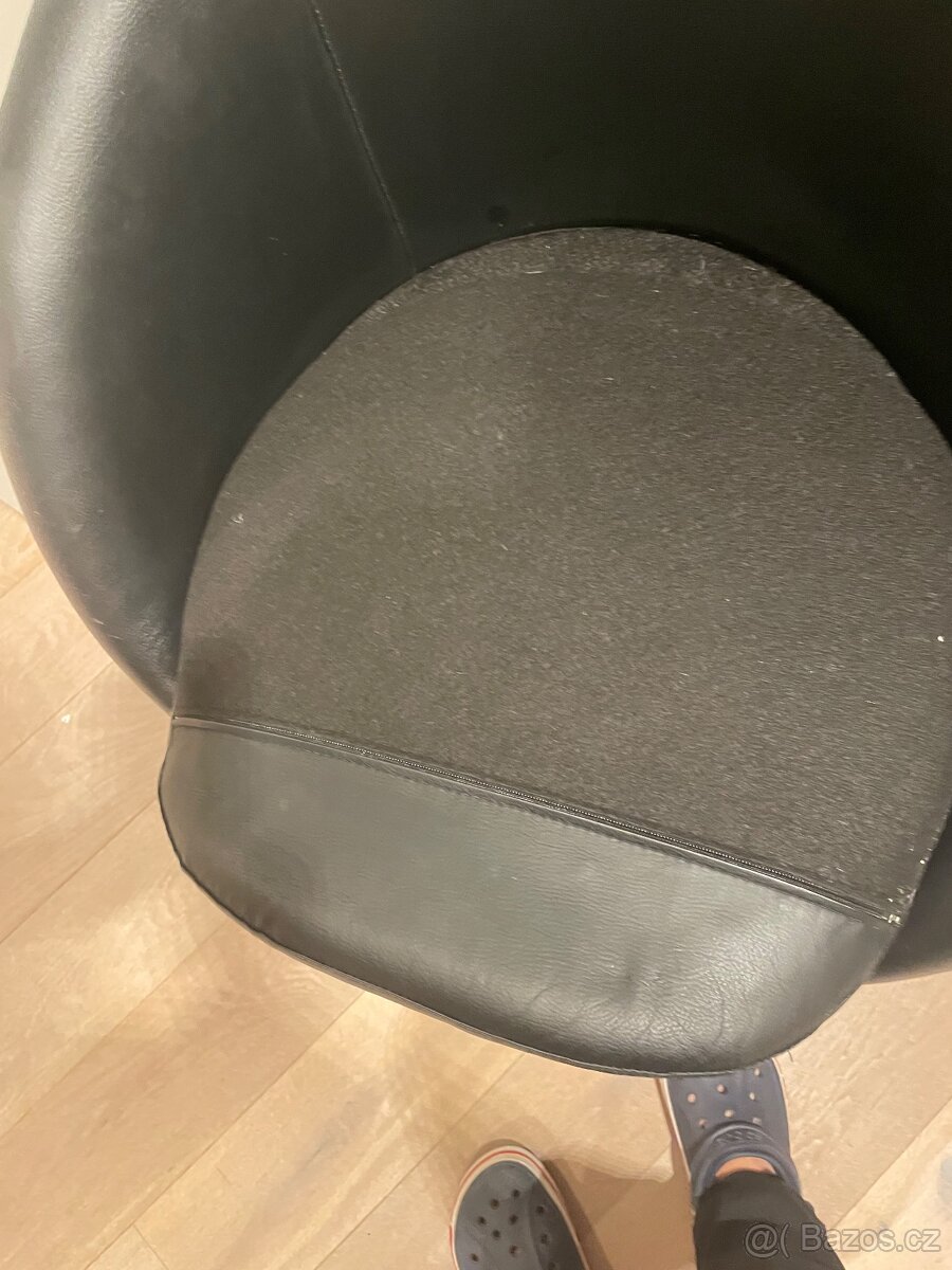 Otočné křeslo Ikea - 6