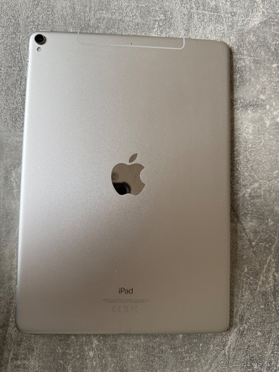 iPad 10,5 s klávesnicí - 6