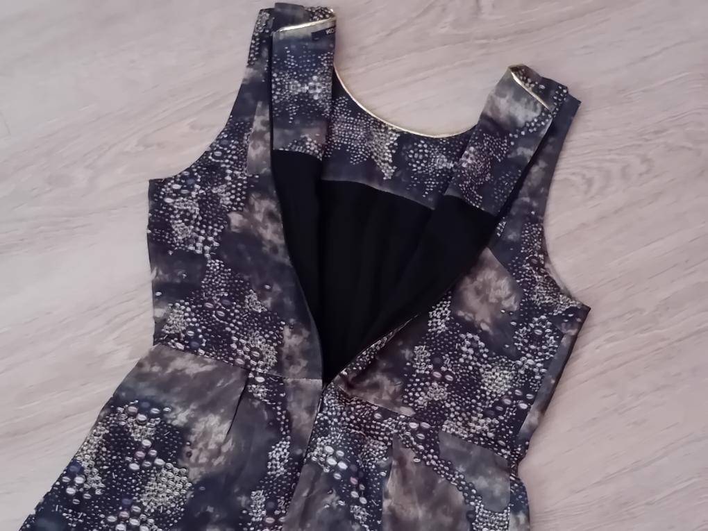 HEZKÉ DÁMSKÉ ŠATY - vel.L /zn.Kookai - 6