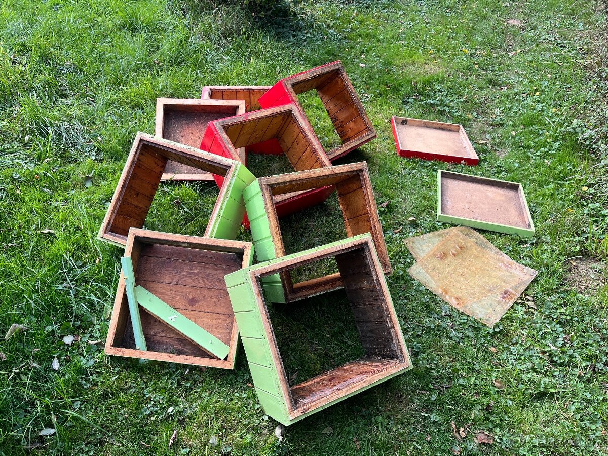 Použité úly. Rámková míra 39x24 cm. - 6