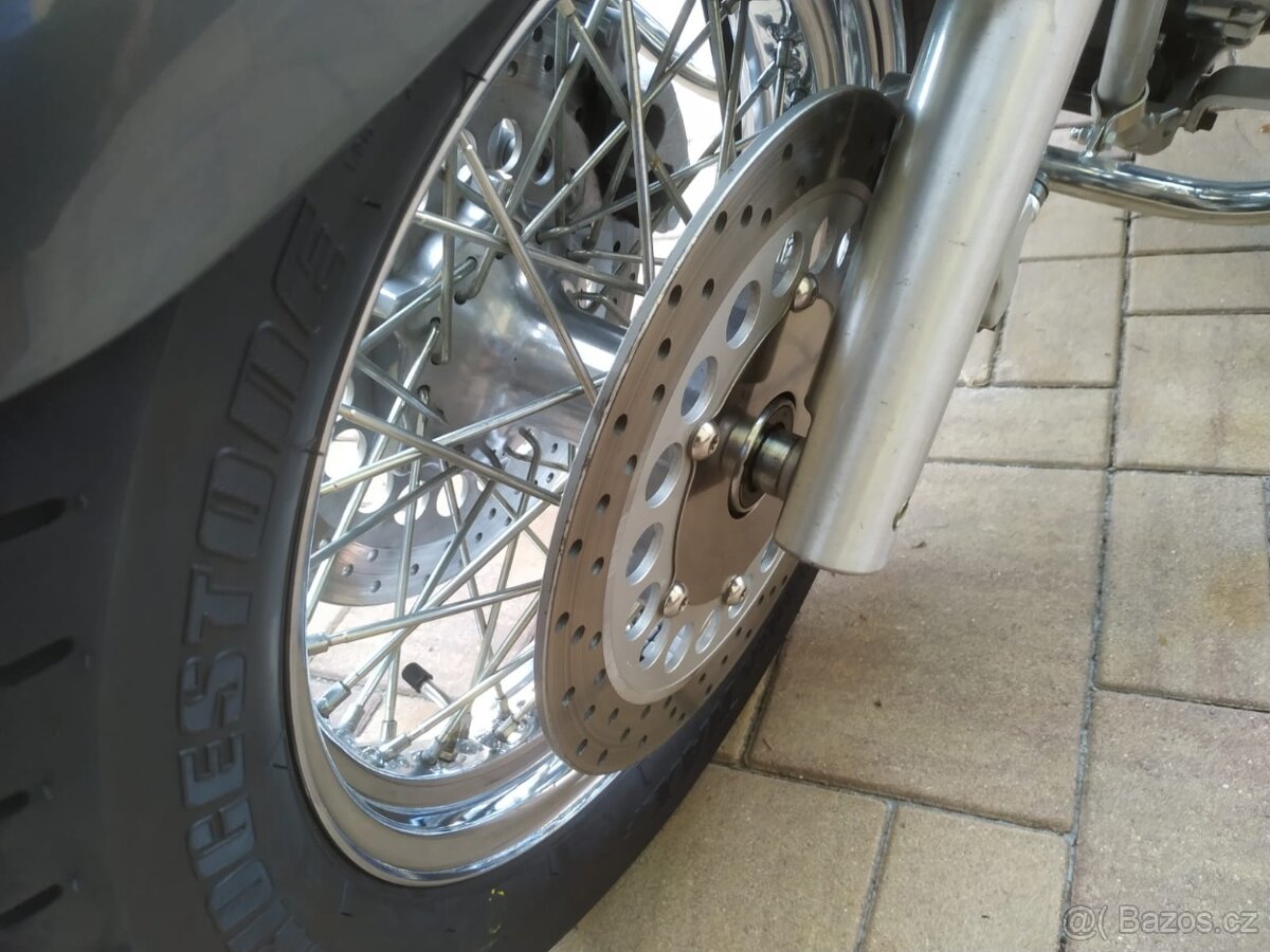 Yamaha 1100 DragStar - 6