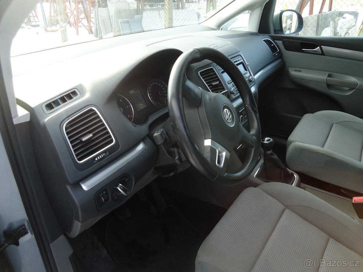VW Sharan 2,0 TDi BEZ KOROZE, SERVIS VW - 6