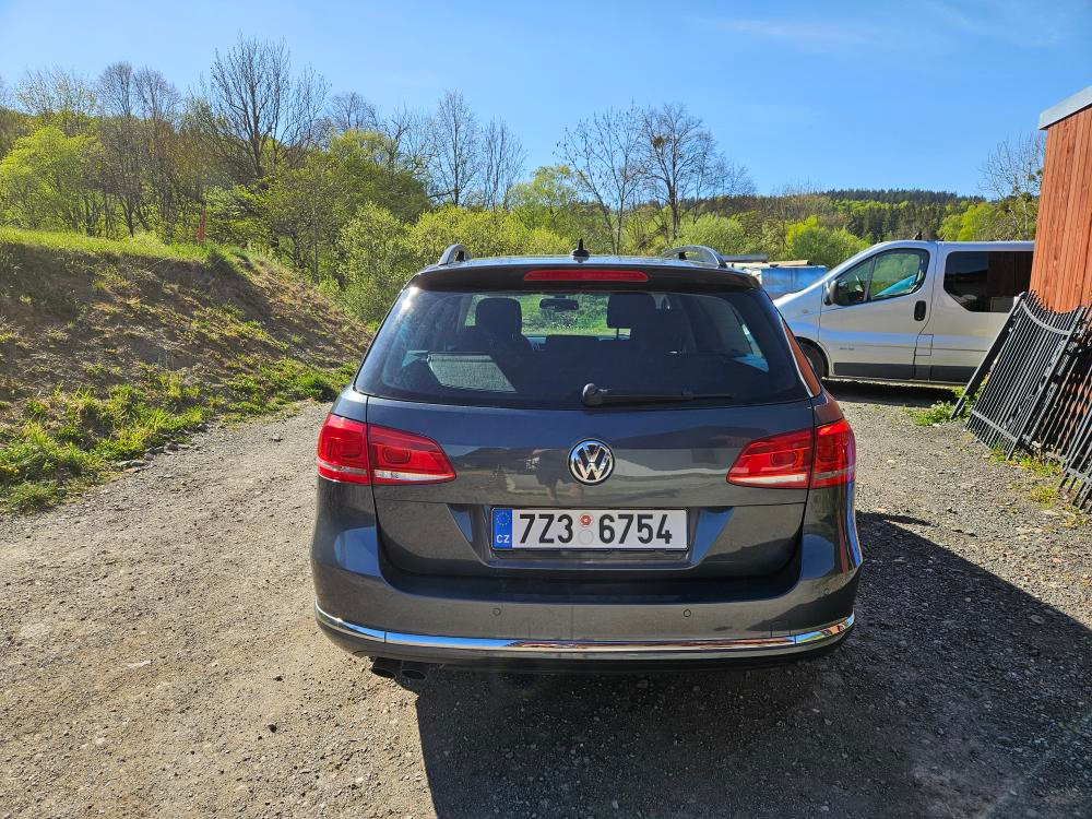 VW Passat Variant 2.0TDI 4x4 - 6