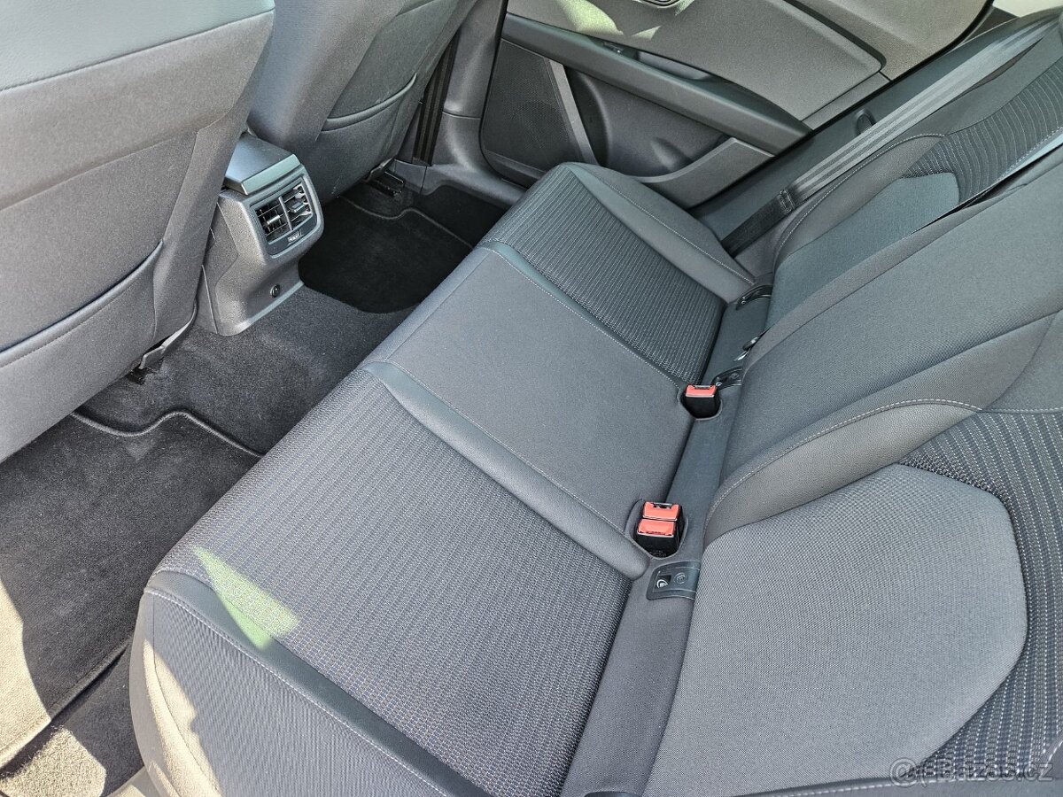 Seat Leon 1.4 TSI 92kw, Excellence, Výbava, Nehavarováno - 6