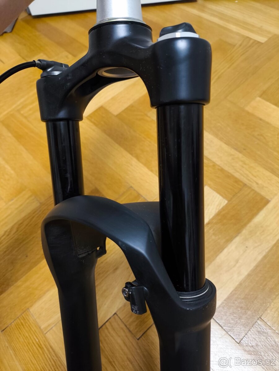 MTB vzduchová vidlice Suntour RAIDON 29” - 6