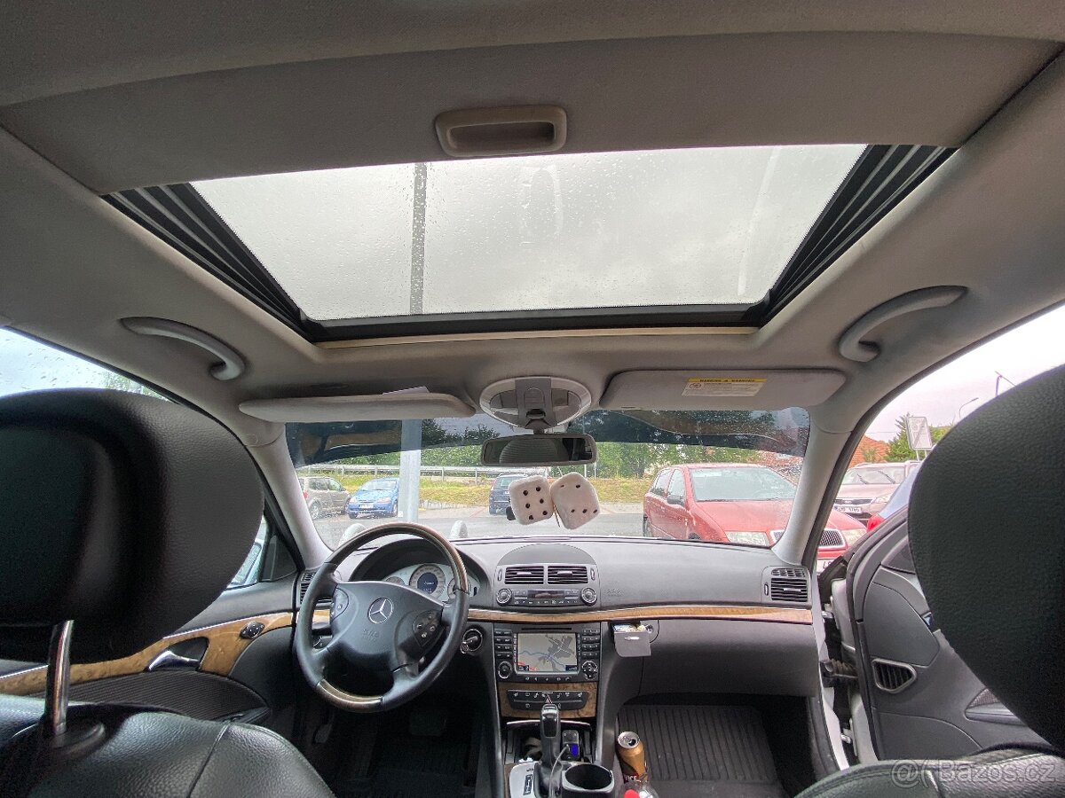 Mercedes Benz E280CDI V6 výbava AVANTGARDE - 6