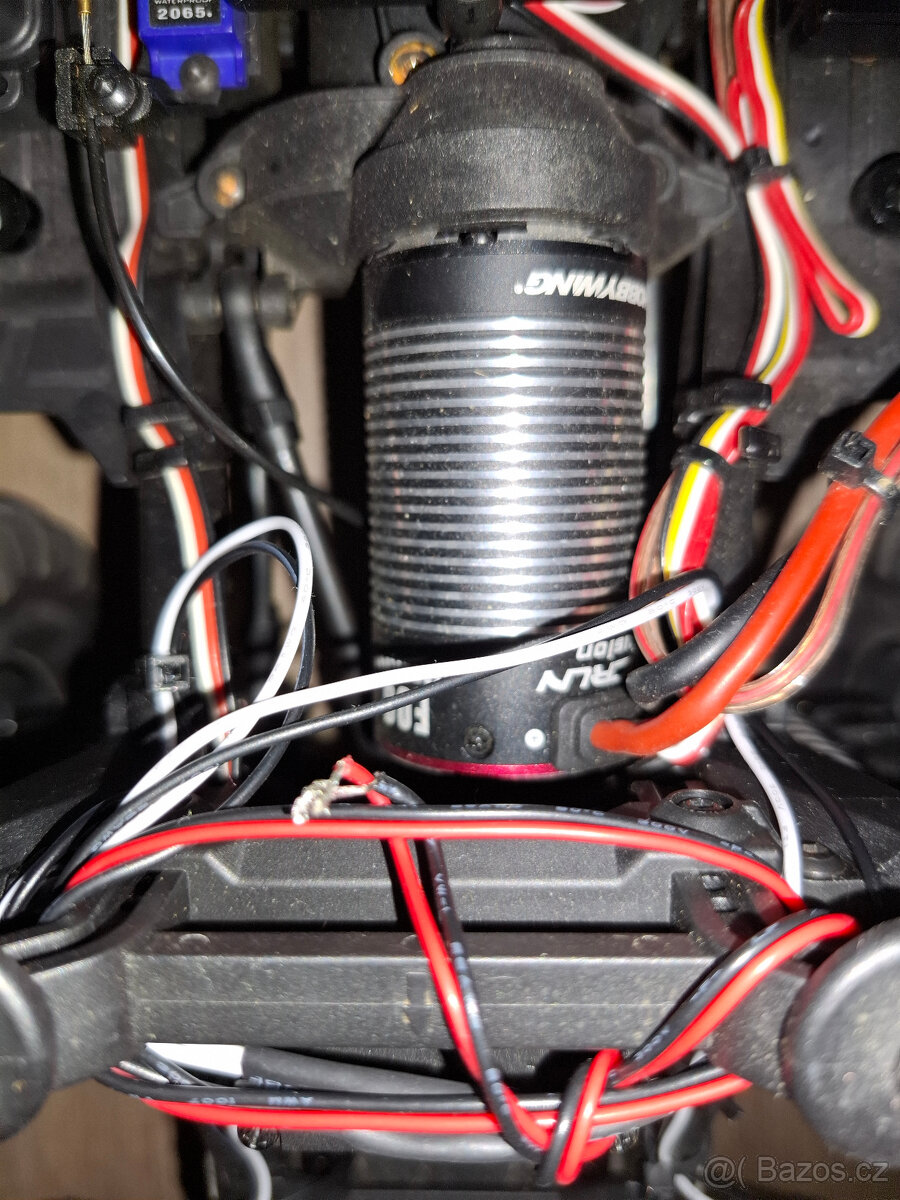 RC auto Traxxas trx4 Land Rover Defender - 6