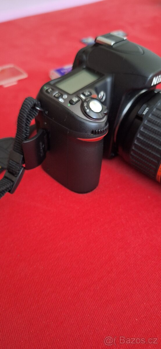 Nikon D80, Tamron 17-50 2.8 Vaguard batoh - 6