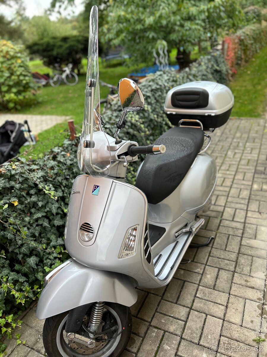 Vespa GTS 250 plně vybavená - 6