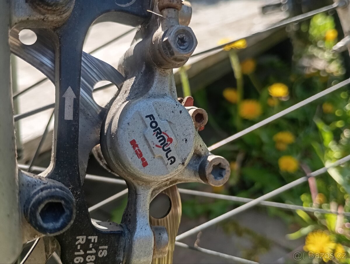 Celoodpružené kolo rock Machine blizart USA - 6