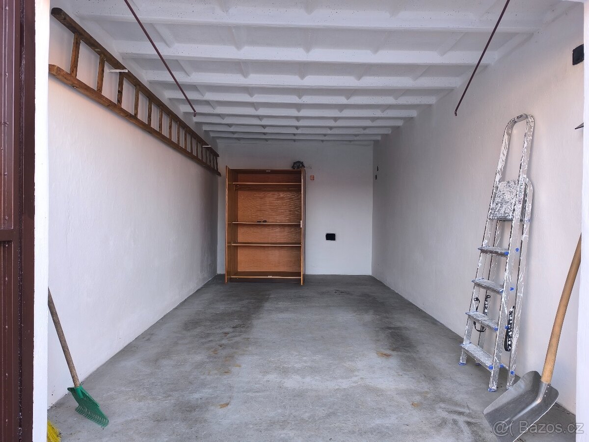Pronájem garaze - 6