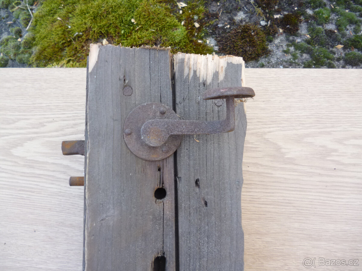 Staré krabicové zámky s klikami - 6