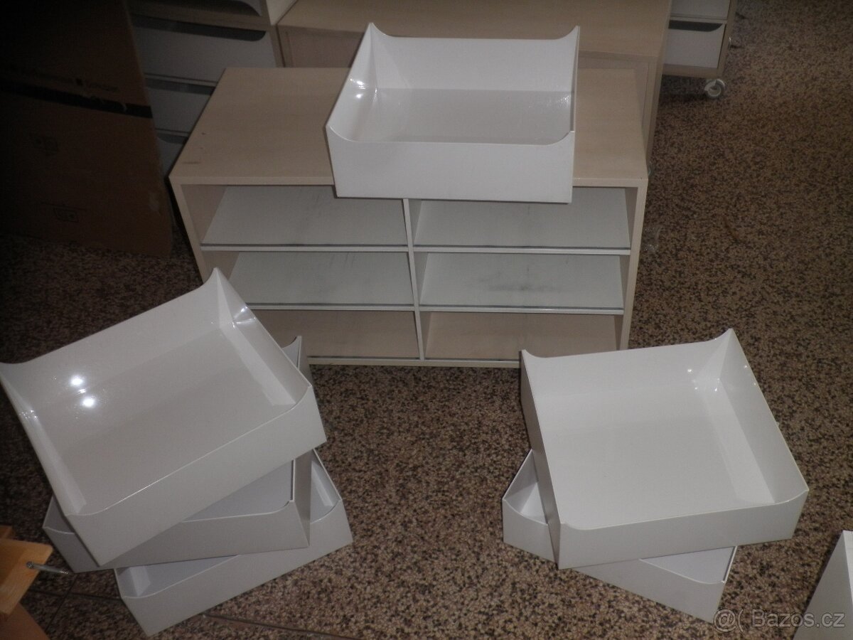 Moderní komoda s 6ti boxy - 6