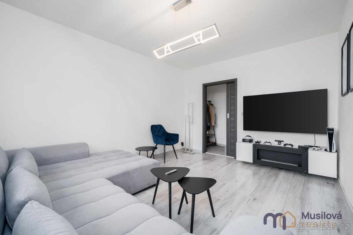 Prodej bytu 3+1 80 m2 - 6