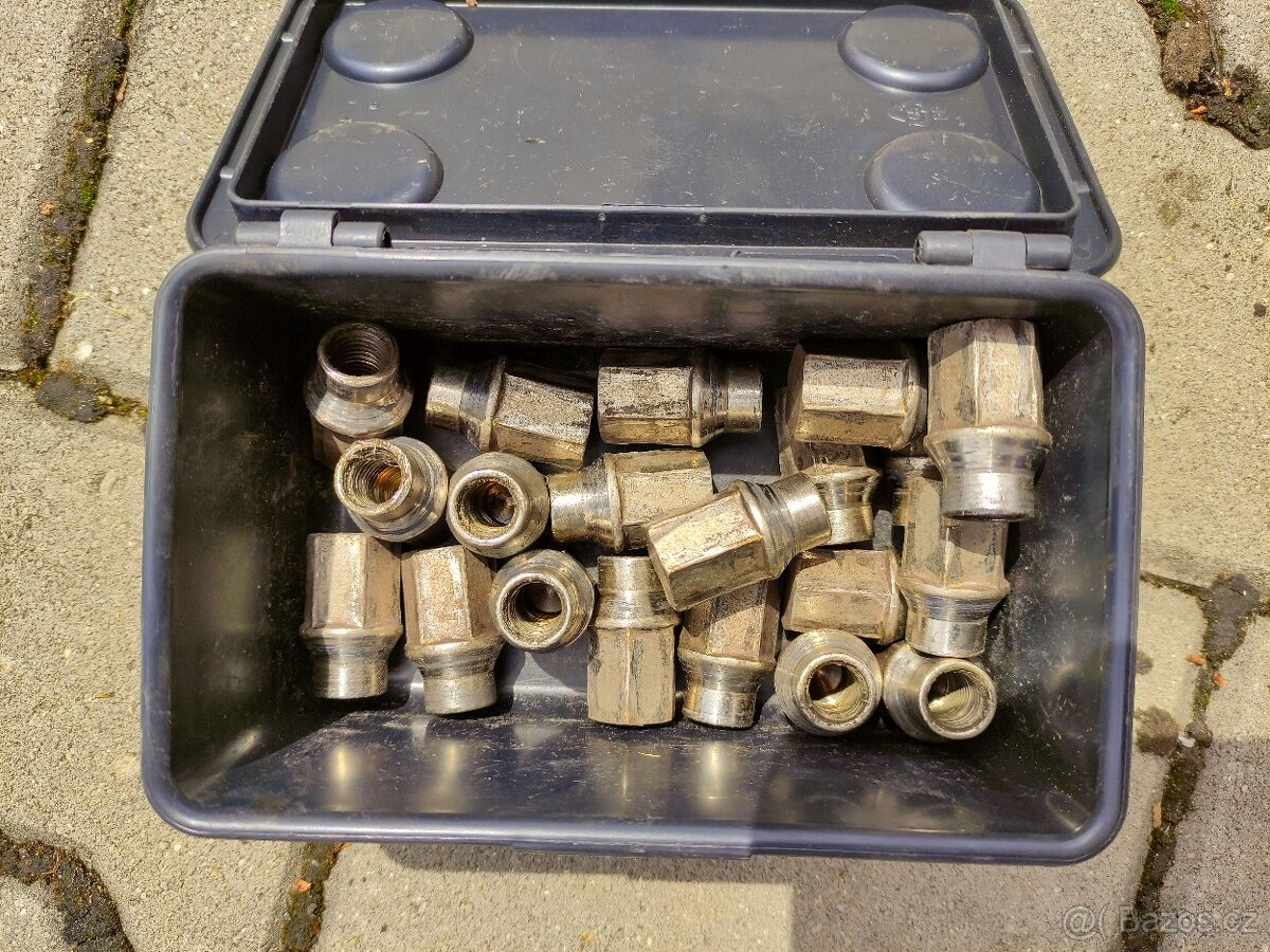 ALU litá kola na MAZDA 6, 195/65/15,rozteč 5x114mm+matice. - 6