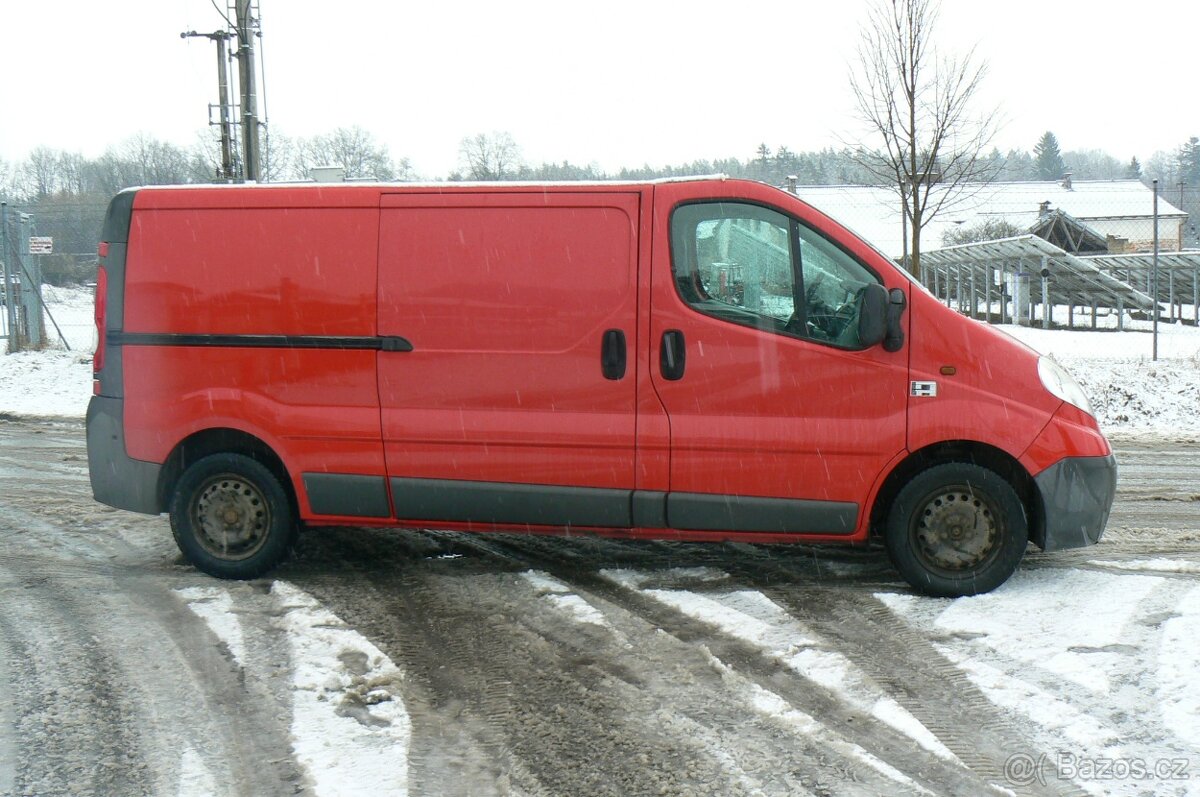 Opel Vivaro 2.0 CDTi 2009 DPH -125438 km - 6