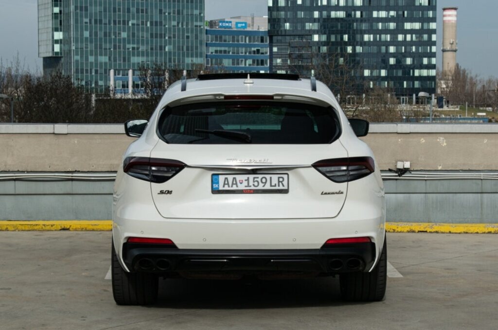 Maserati Levante SQ4 - 6