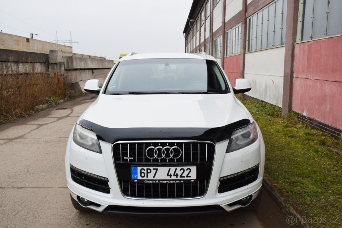 Audi Q7 3.0TDi 4X4/FACELIFT/TAŽNÉ/BOSE - 6