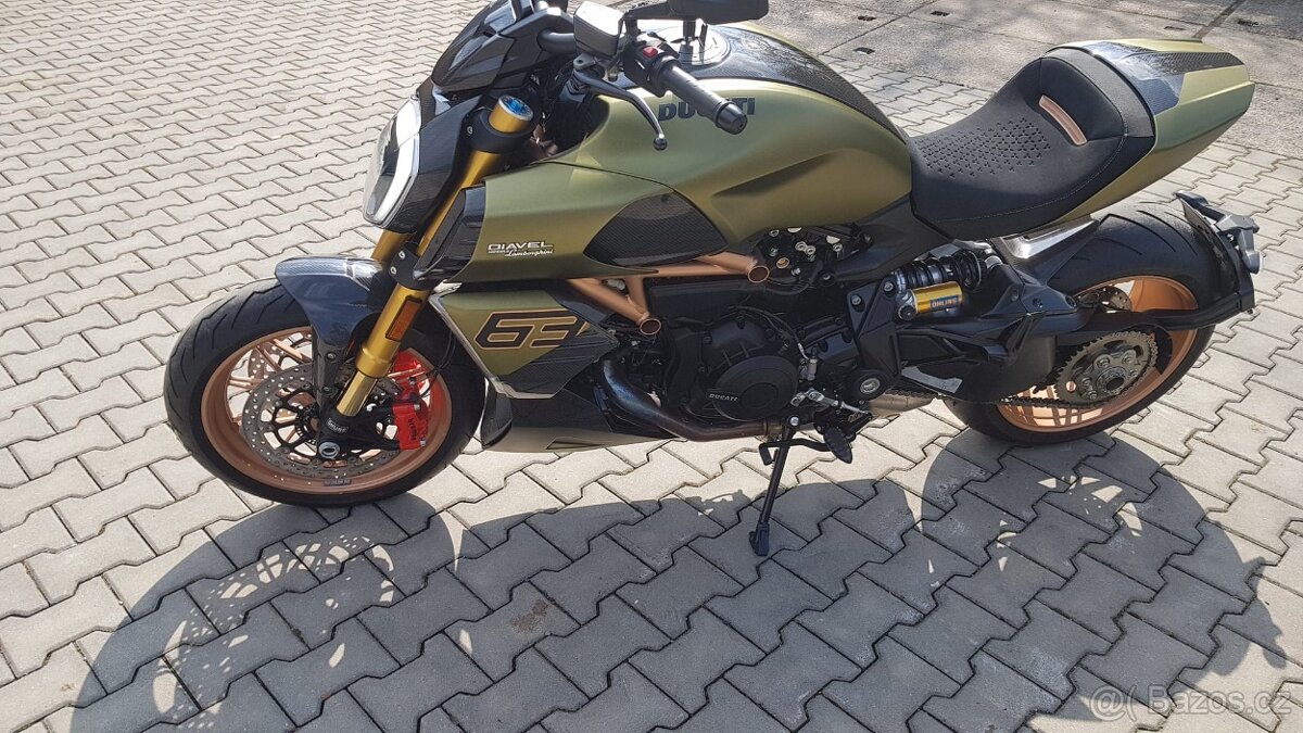 Ducati Diavel Lamborghini - 6