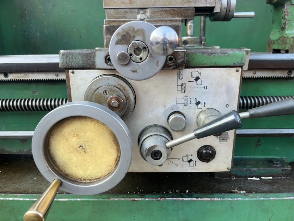 226. Soustruh C8C - 6