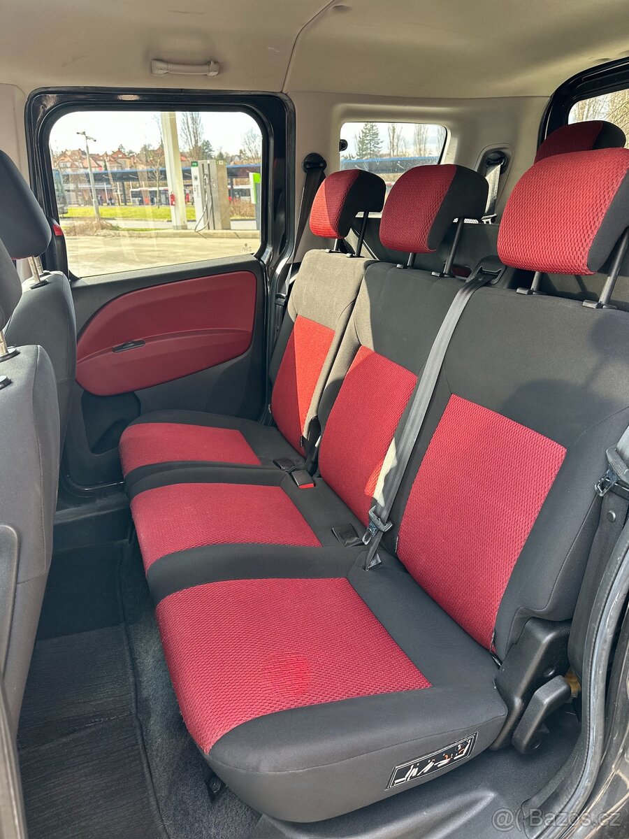 Fiat Doblo 2.0 JTD 7-míst 99kw - 6