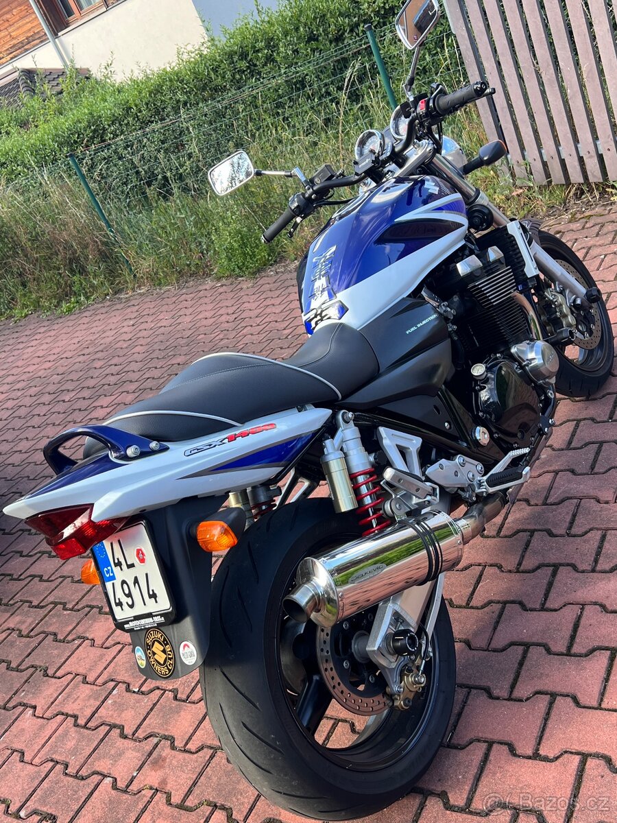 Suzuki GSX 1400 2004 - 6
