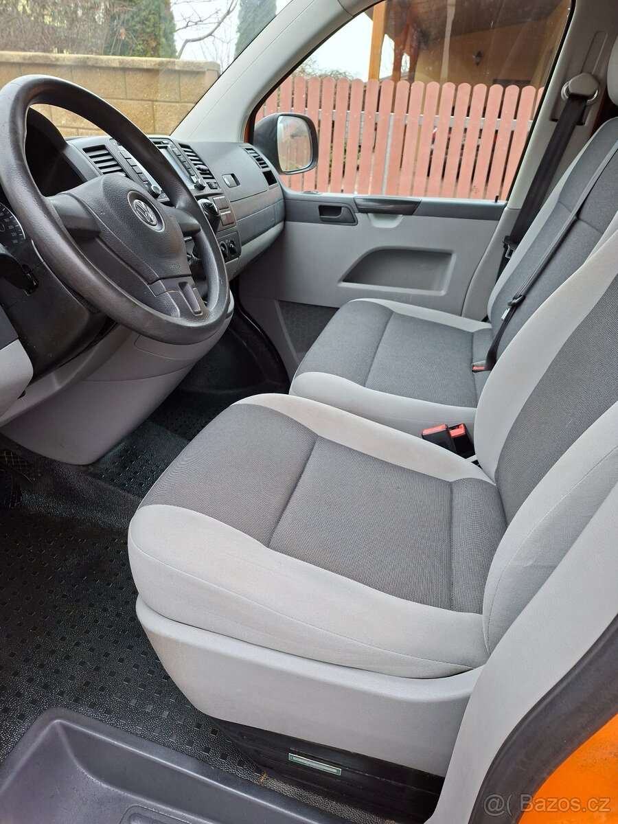 Vw Transporter 2.0TDI 75kw 9mist naj. 165t 2014 serviska - 6