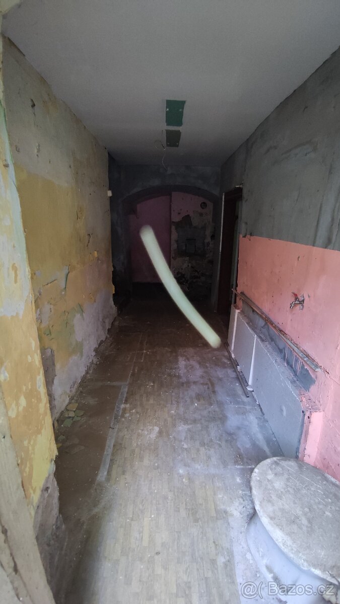 Nebytový prostor 3+kk (78 m2) u náměstí Velvary - 6