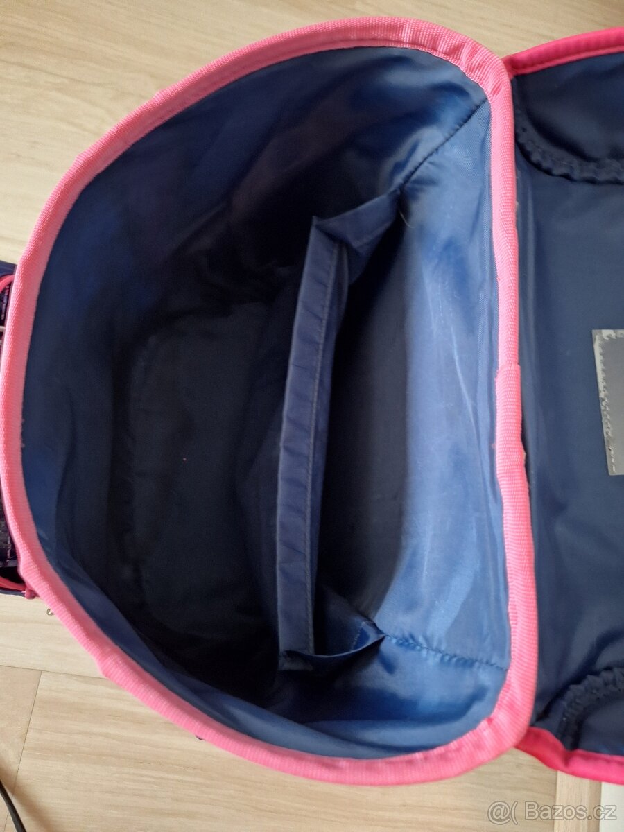 Školní aktovka Oxybag, Colibri, a taškana přezůvky - 6