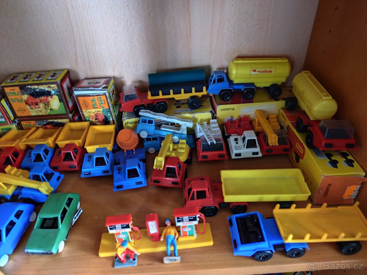 Staré hračky - IGRA Anker ITES Směr Igla dubena Gama KDN - 6