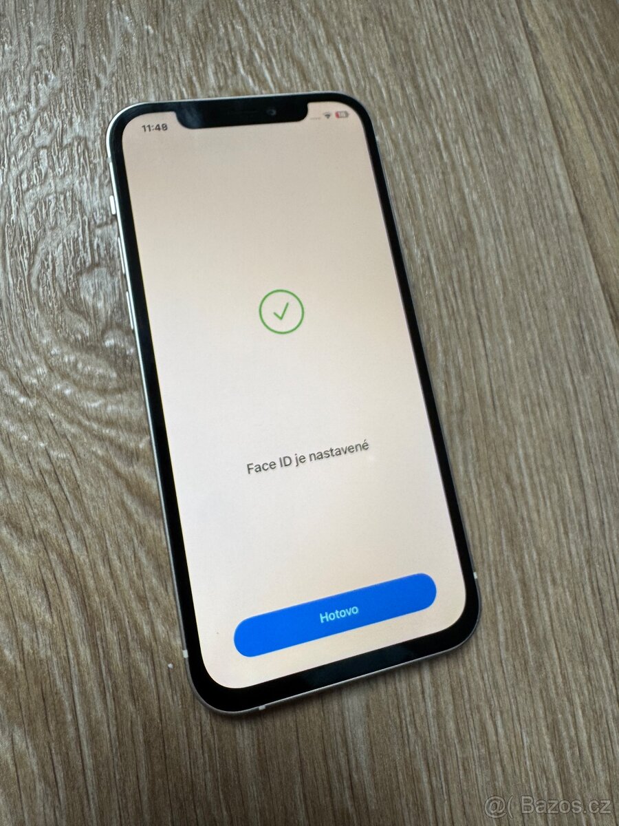 Apple iPhone 12 128GB bílý - 6