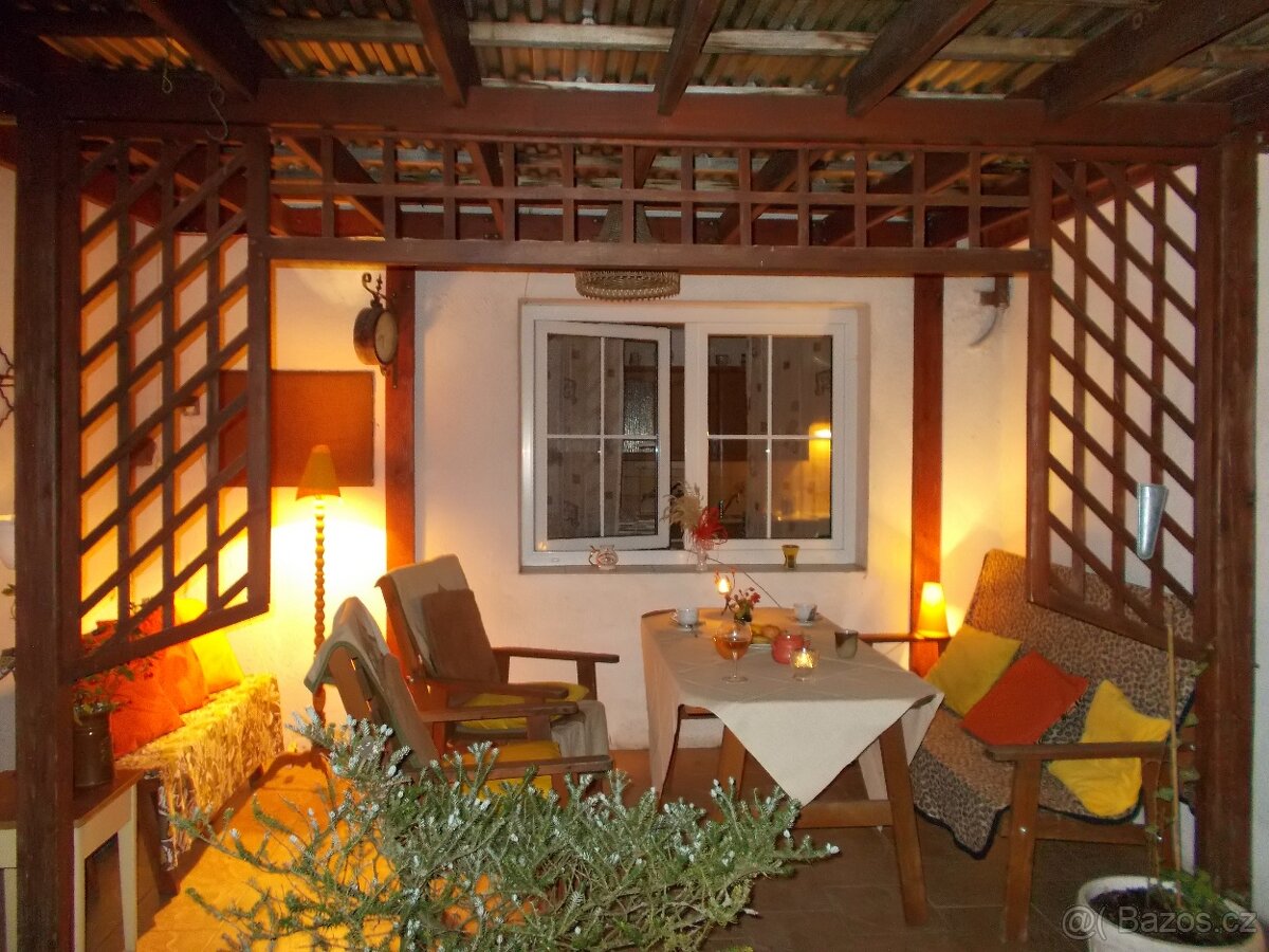 Prodej pěkného domu na klidném místě - 6