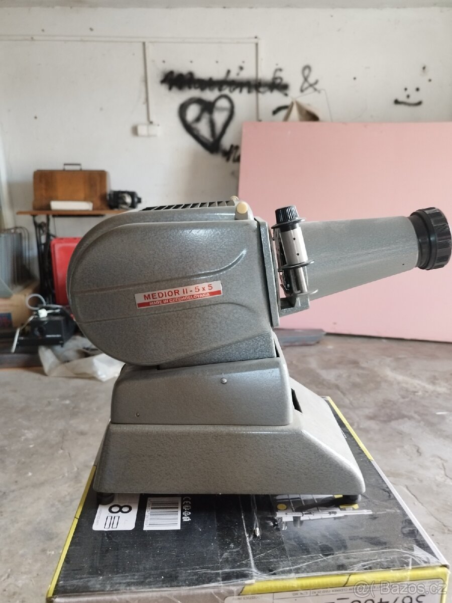 Prodám staré promítačky - 6