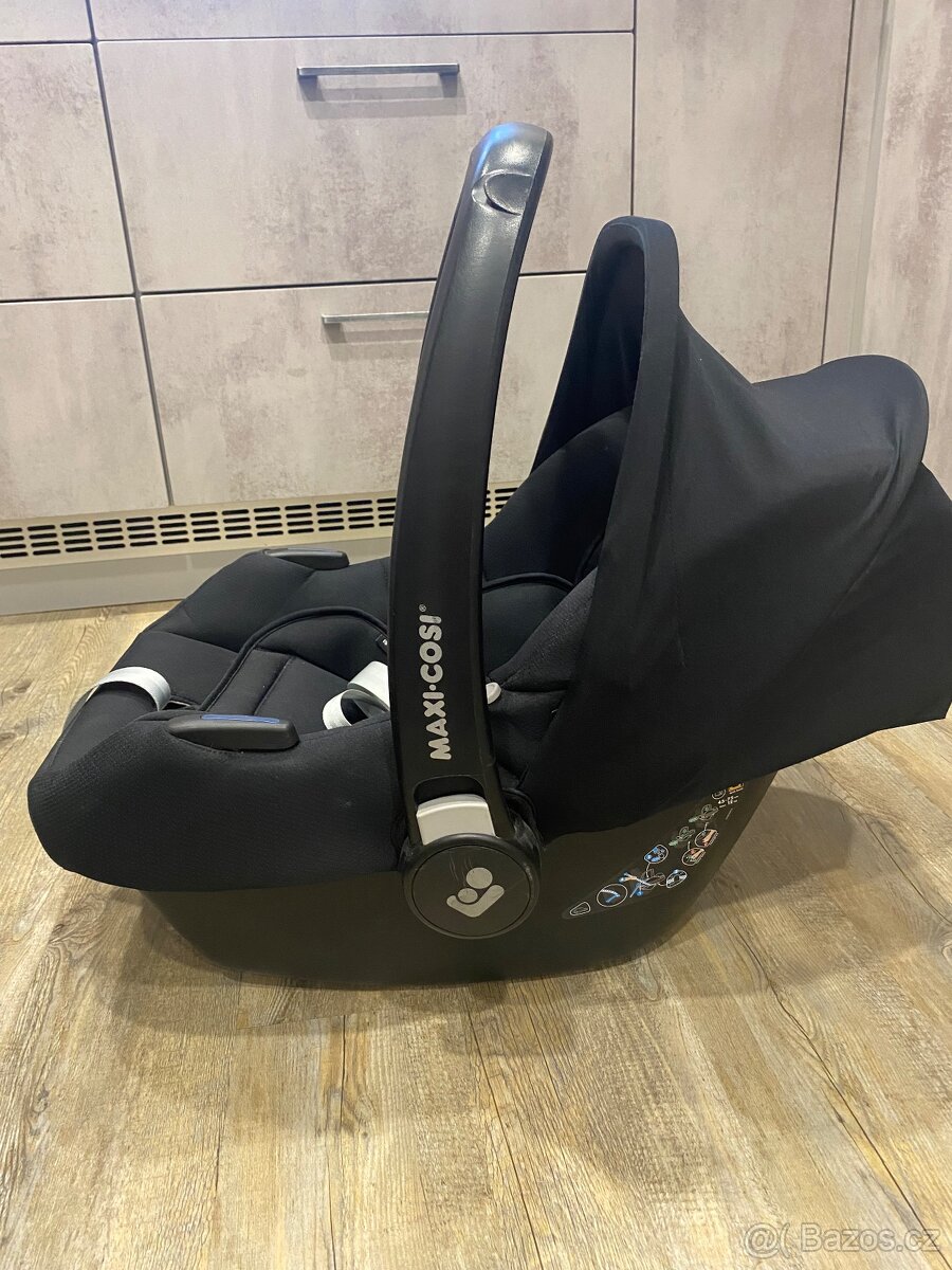 Autosedačka MaxiCosi se základnou - 6