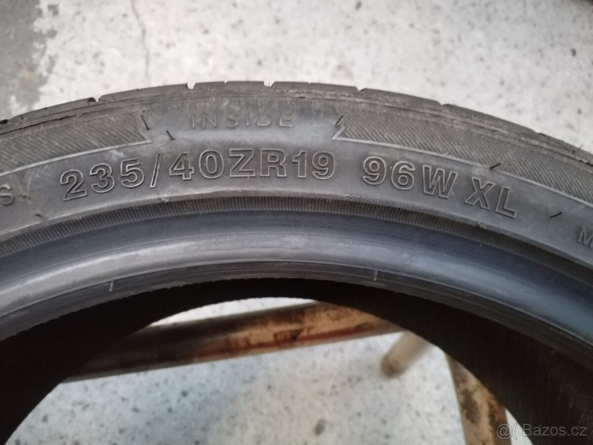 235/40/19 letni pneu 235/40 R19 - 6
