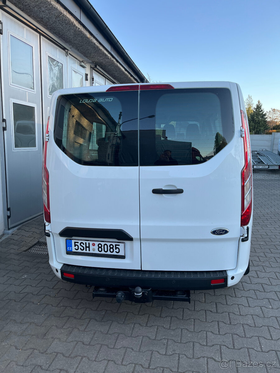 Ford Transit Custom 6 míst - 6