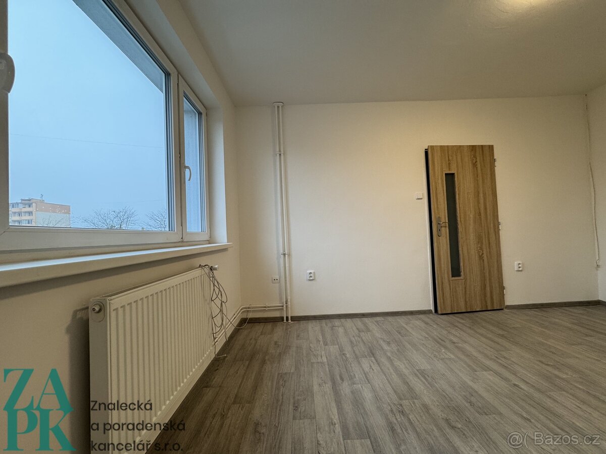 Pronájem bytu 2+kk, 32 m2, Hodonín, ev.č. 01144 - 6