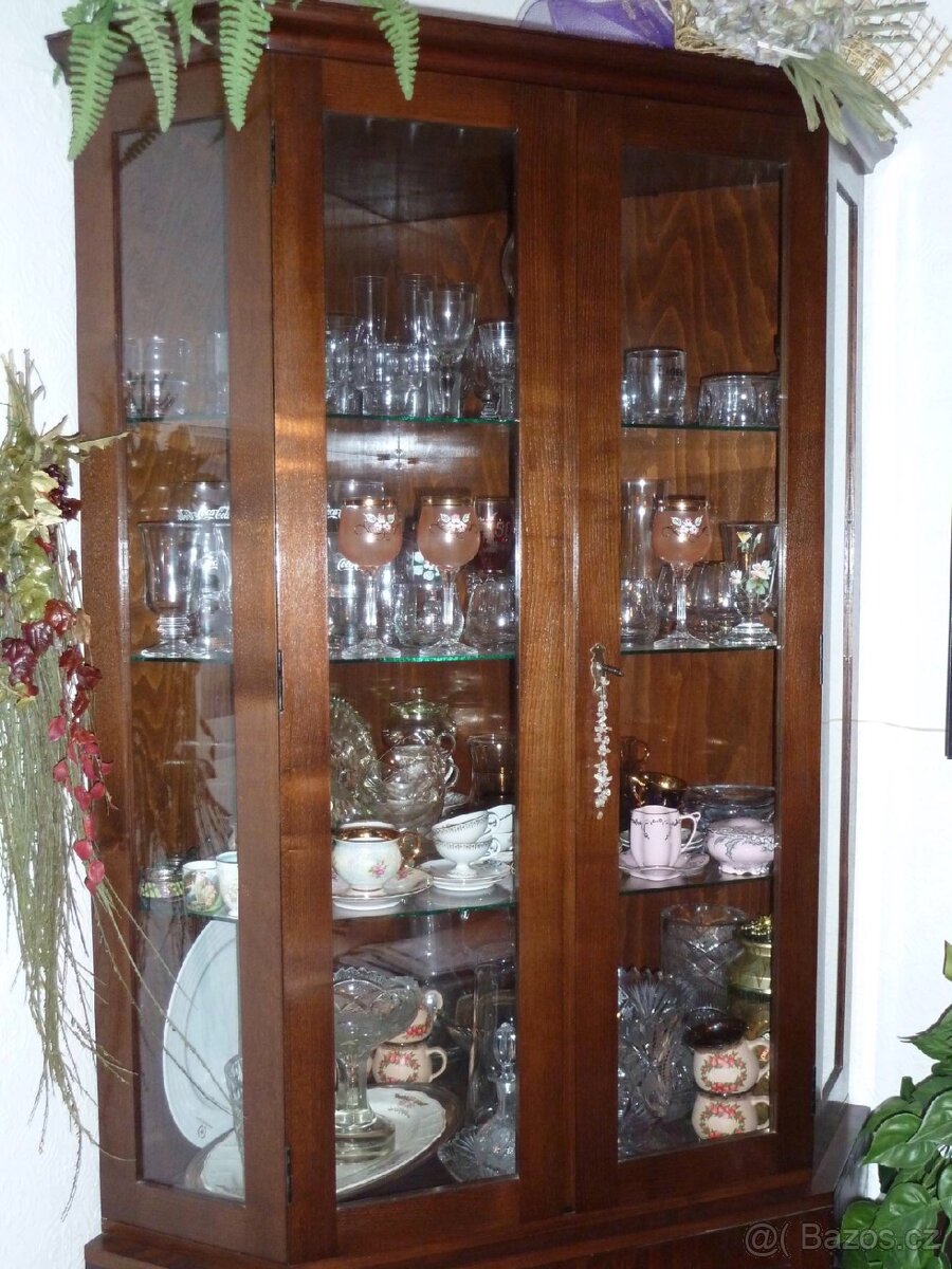 Jídelní kout - rohový skleník, bar skříňka - 6